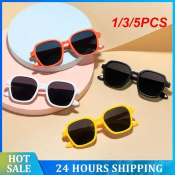 1/3 / 5ШТ Детски слънчеви очила, Модерен индивидуалност, 4 варианта на Ретро слънчеви очила, Реколта обикновена, прозрачни и светли, износоустойчиви за PC.